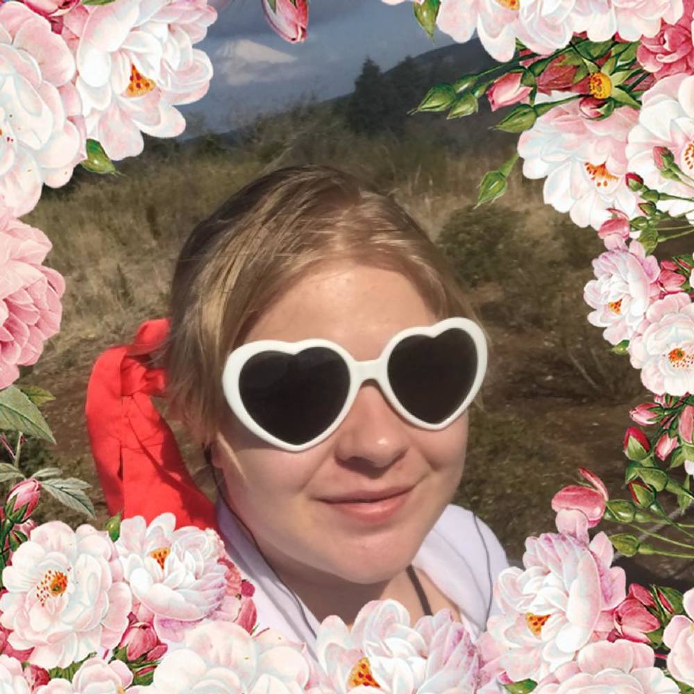Meet your Posher, Emma